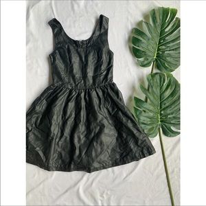 🤑🙌🏽 3/$30 Black Faux Leather A-Line Skater Style Dress